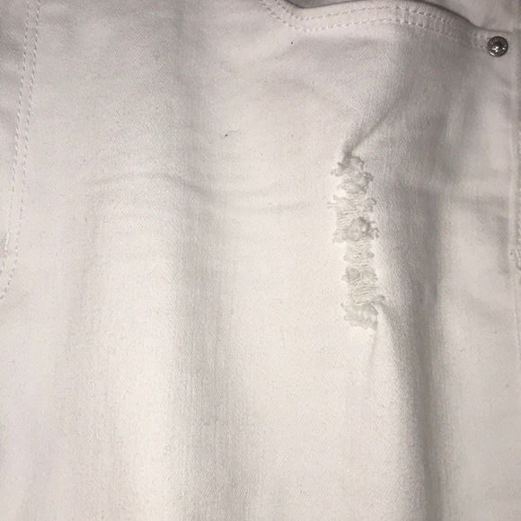 White Ripped Jeans - Picture 7 of 9